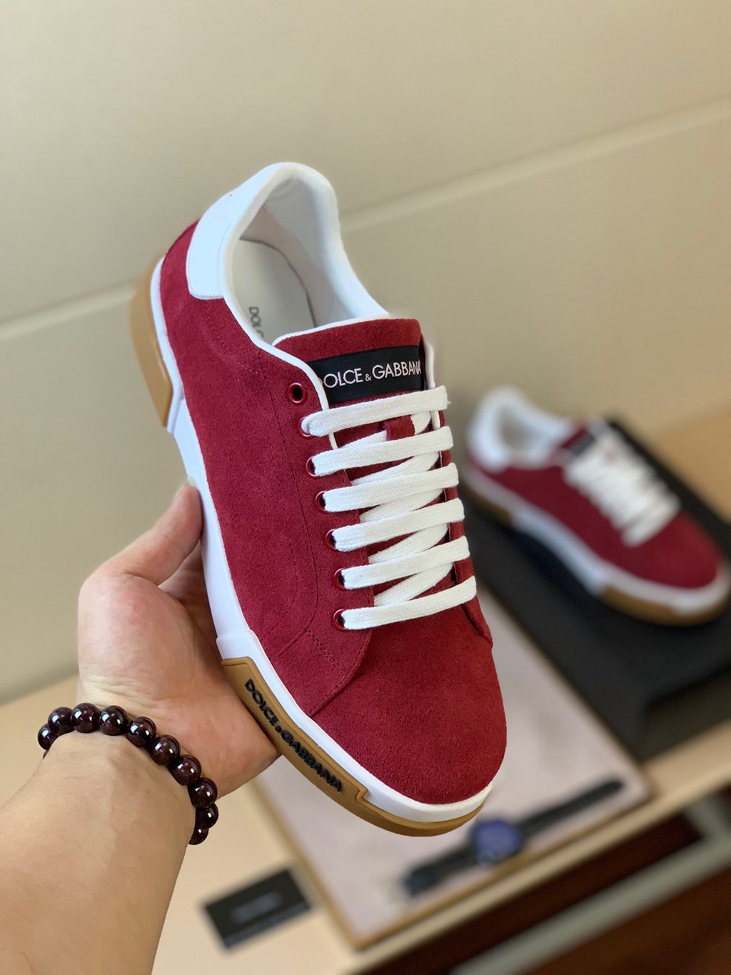 D*G sneaker